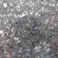 quartz-zirconium